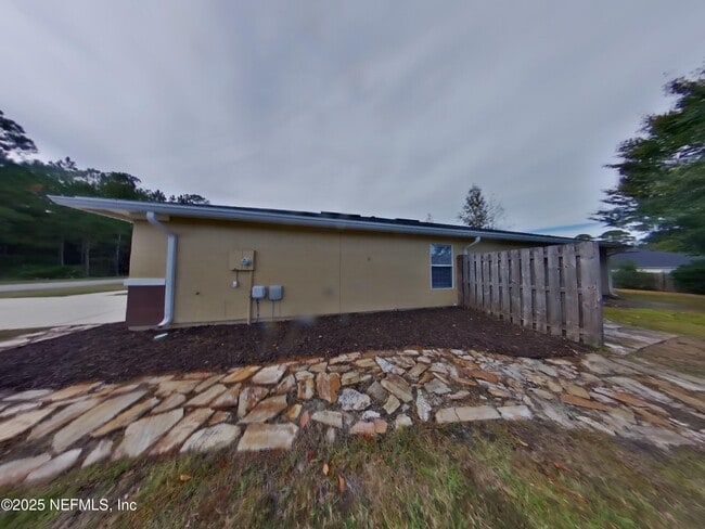 Building Photo - 76383 Timbercreek Blvd