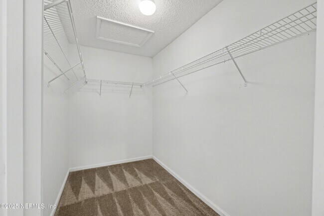 Building Photo - 1290 Ardmore St