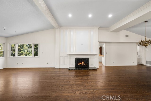 Building Photo - 11081 Hunting Horn Dr