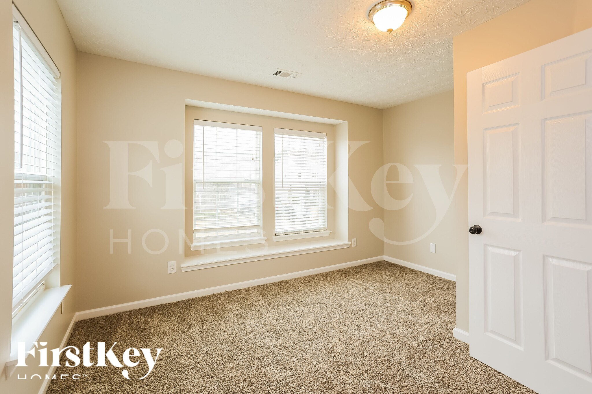 Building Photo - 96 Parkmont Ln