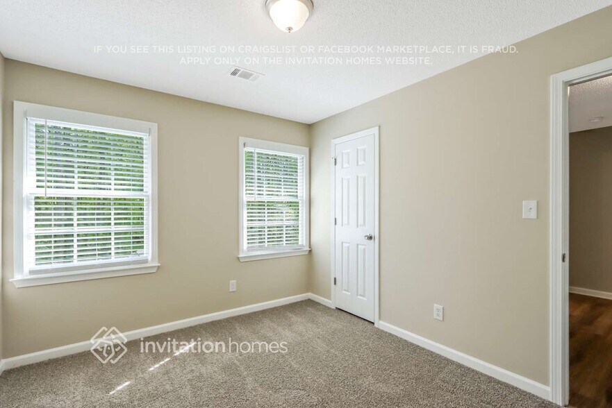 Building Photo - 4923 Harrington Pl