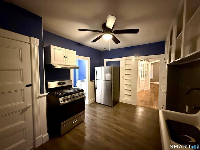 Building Photo - 80 North St