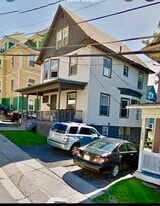 Building Photo - 127 Catherine St