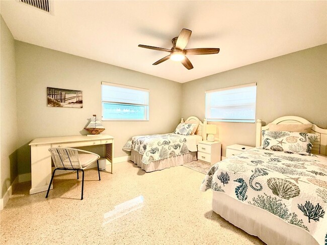 Building Photo - 10133 4th St E