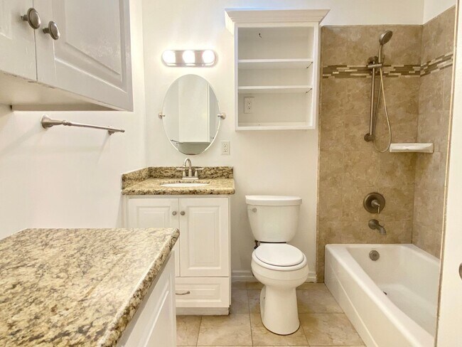 Building Photo - Beautiful Single Story Home Across From Ro...