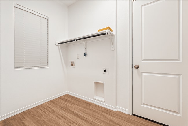 Building Photo - 1739 Sahara Dr