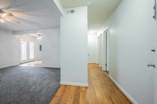 Building Photo - Kimber Green Apartments