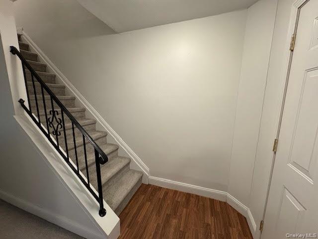 Building Photo - 16 Patton Dr