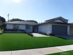 Building Photo - 8042 Taylor Dr