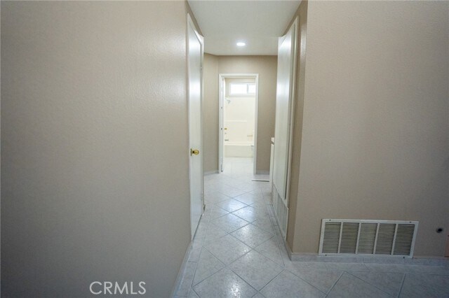 Building Photo - 15061 Fuchsia Ct