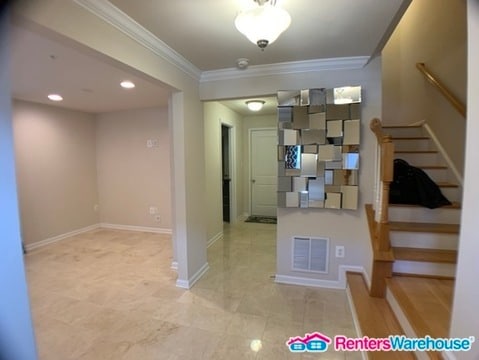 Building Photo - 7440 Singers Way