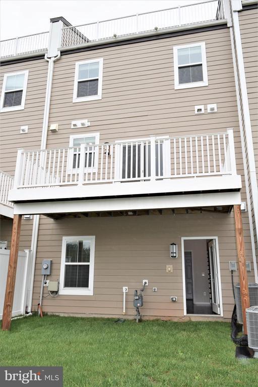 Building Photo - 3066 Alan Shepard St
