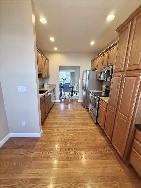 Building Photo - 709 Michael St