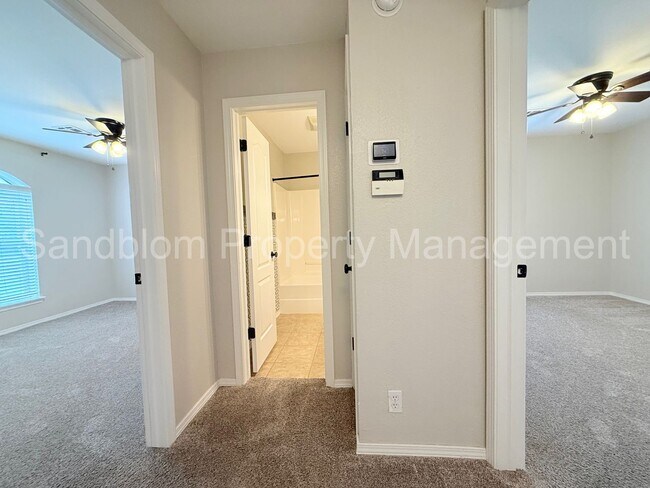 Building Photo - For Lease | Broken Arrow | Available Now!