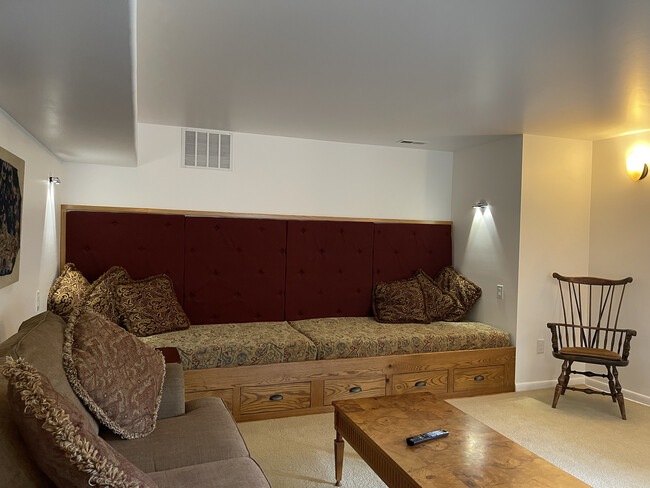 Custom 12ft Oak Sleeping Nook with Drawers & Individual Wall Lights - 336 Chunns Cove Rd