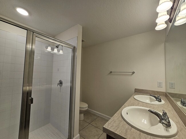 Building Photo - 3715 Eisel Wy