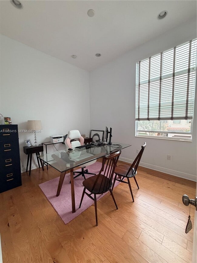 Building Photo - 12450 NW 32nd Manor