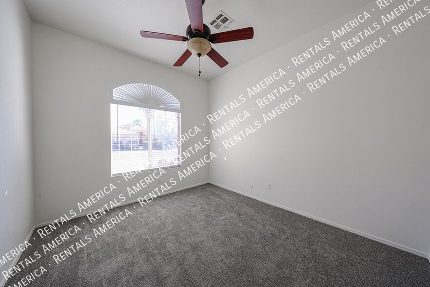 Building Photo - 3850 W Park View Ln