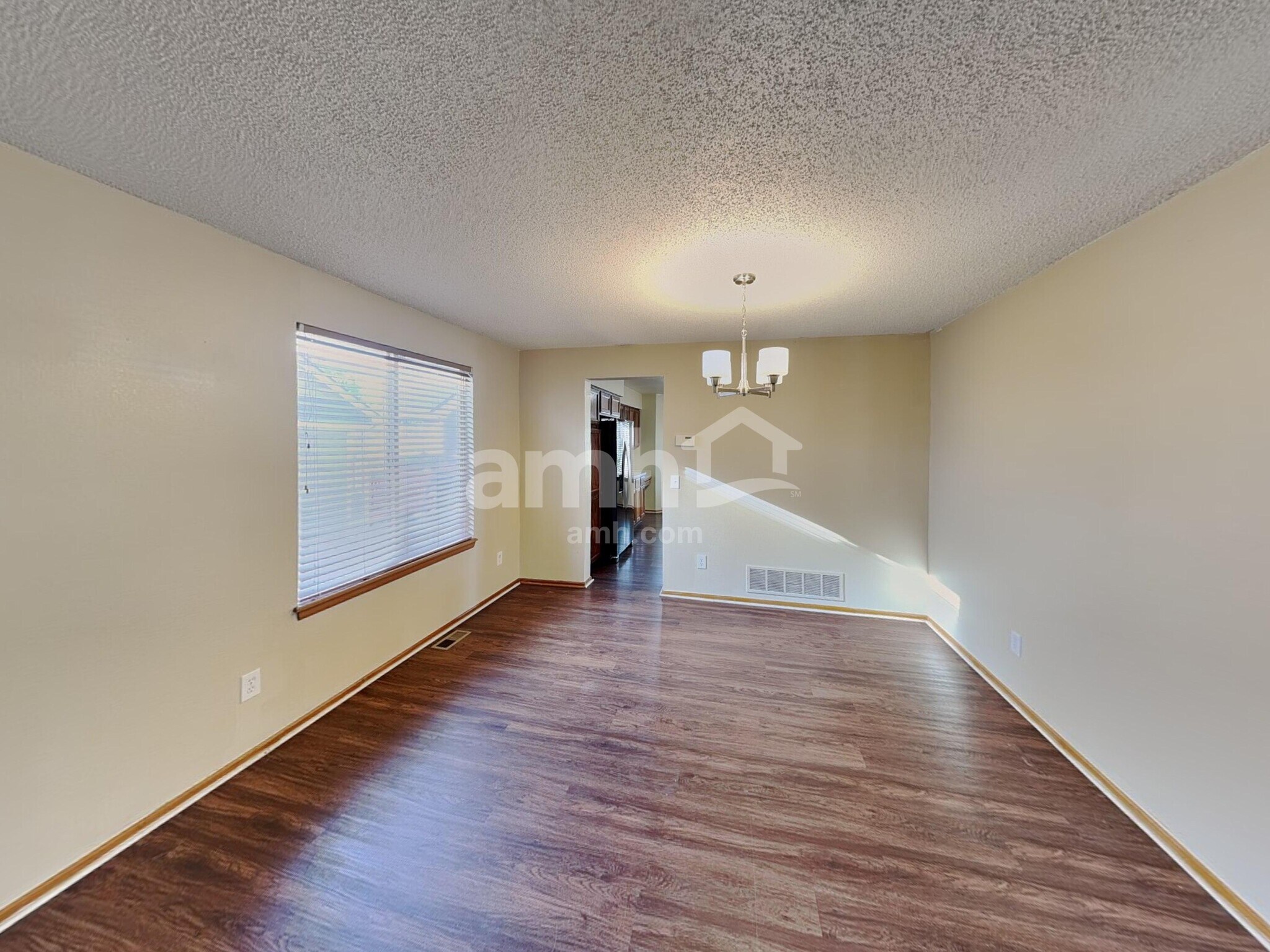 Building Photo - 19065 E Chenango Cir