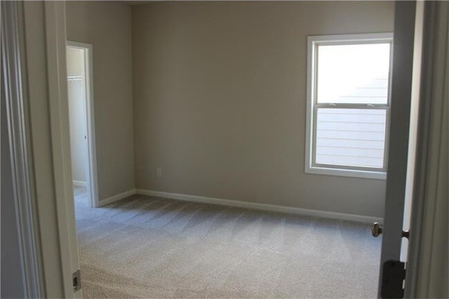 Building Photo - 5297 Castle Shoals Wy'