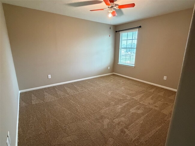 Building Photo - 9403 Sunflower Ridge Ln