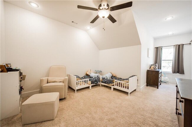Building Photo - 2195 N Woodlark Ln