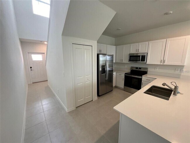 Building Photo - 32188 Spiceberry St