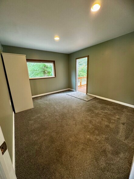Bedroom Two w/Exit to Washer/Dryer - 21560 Quaker Rd