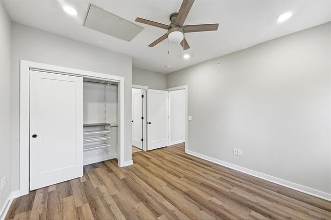 Building Photo - 5924 S Congress Ave