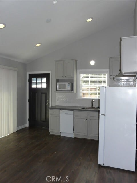 Building Photo - 2445 5th St