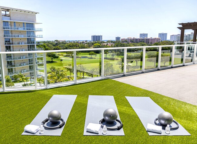 Building Photo - 200 SE Mizner Blvd