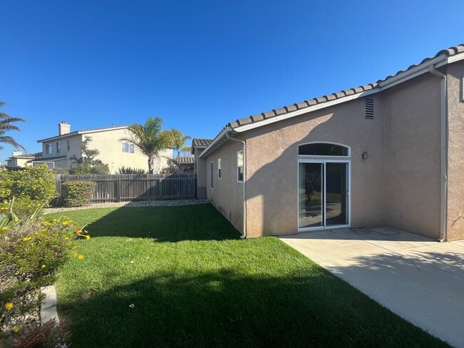 Building Photo - 2753 Stephen Pl