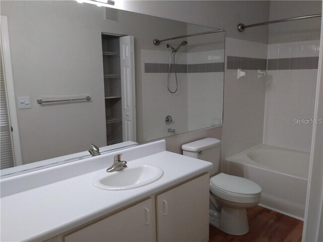 Building Photo - 5620 Pinnacle Heights Cir