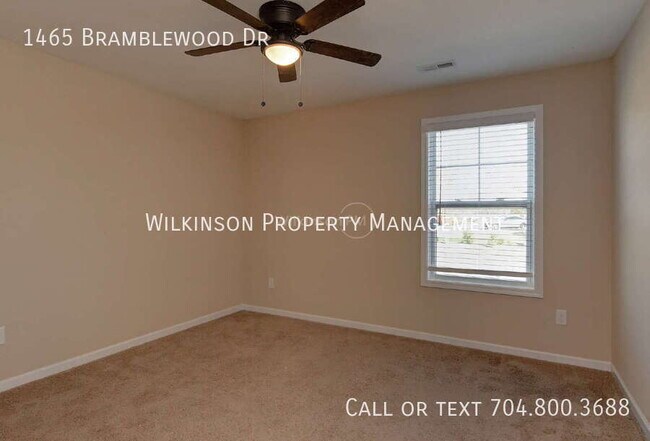 Building Photo - 1465 Bramblewood Dr