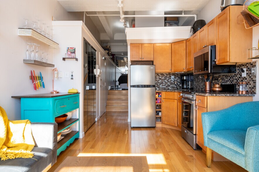 Building Photo - 12 Stoneholm St