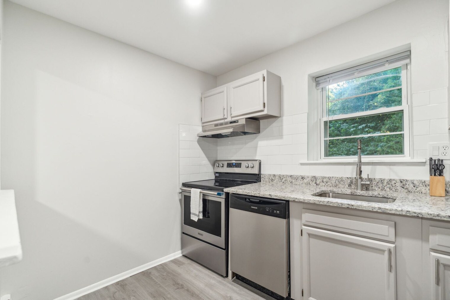 Building Photo - 808 Wharton Dr