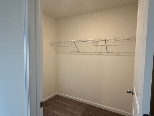 Building Photo - 3 Bedroom Condo Central Jonesborough