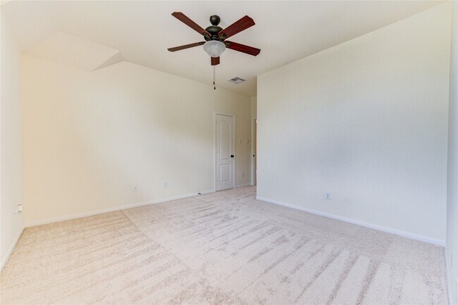 Building Photo - 1335 Altavilla Ln