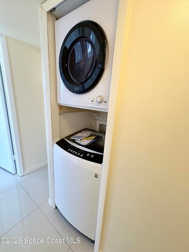 Building Photo - 2700 N Hwy A1A