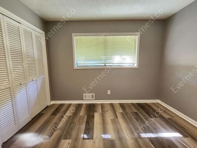 Building Photo - 1529 Winchester Trail