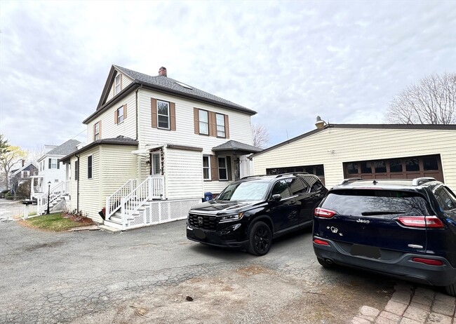 Building Photo - 3 Mill St Ct