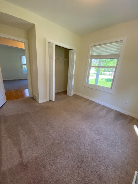 Building Photo - 3761 N Four Mile Rd