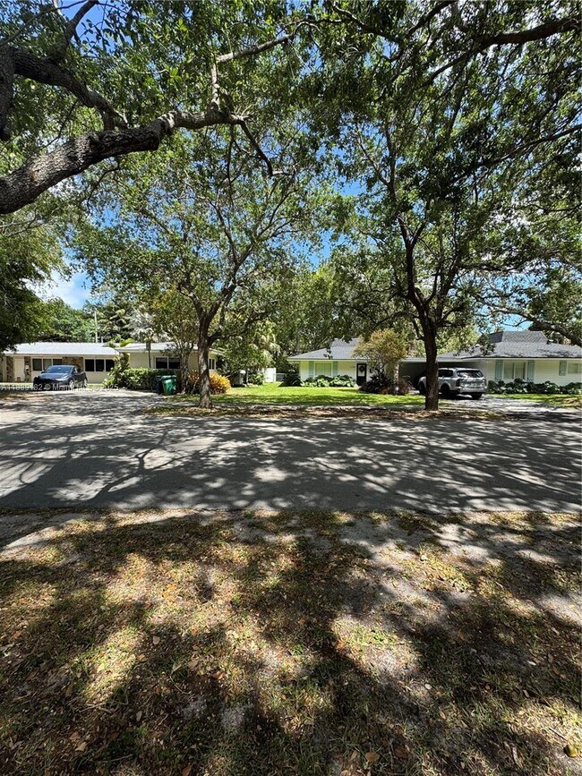 Building Photo - 11780 SW 81st Rd