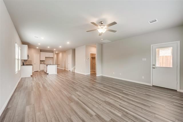 Building Photo - 1508 Mineral Pt Pl