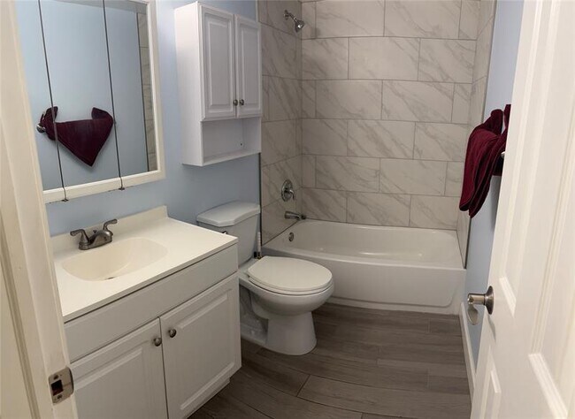 Building Photo - 1205 S Flagler Ave