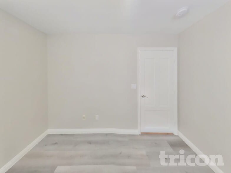 Building Photo - 1686 Tristan Flower Ave