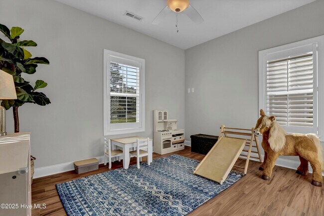 Building Photo - 469 Scrub Oaks Dr