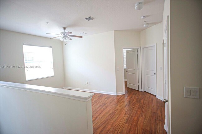 Building Photo - 12654 NW 32nd Pl
