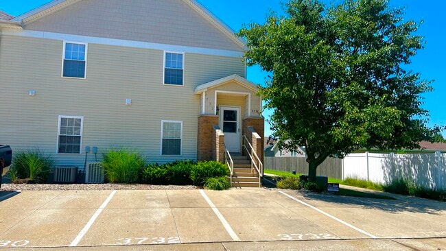Building Photo - 3732 Balcary Bay