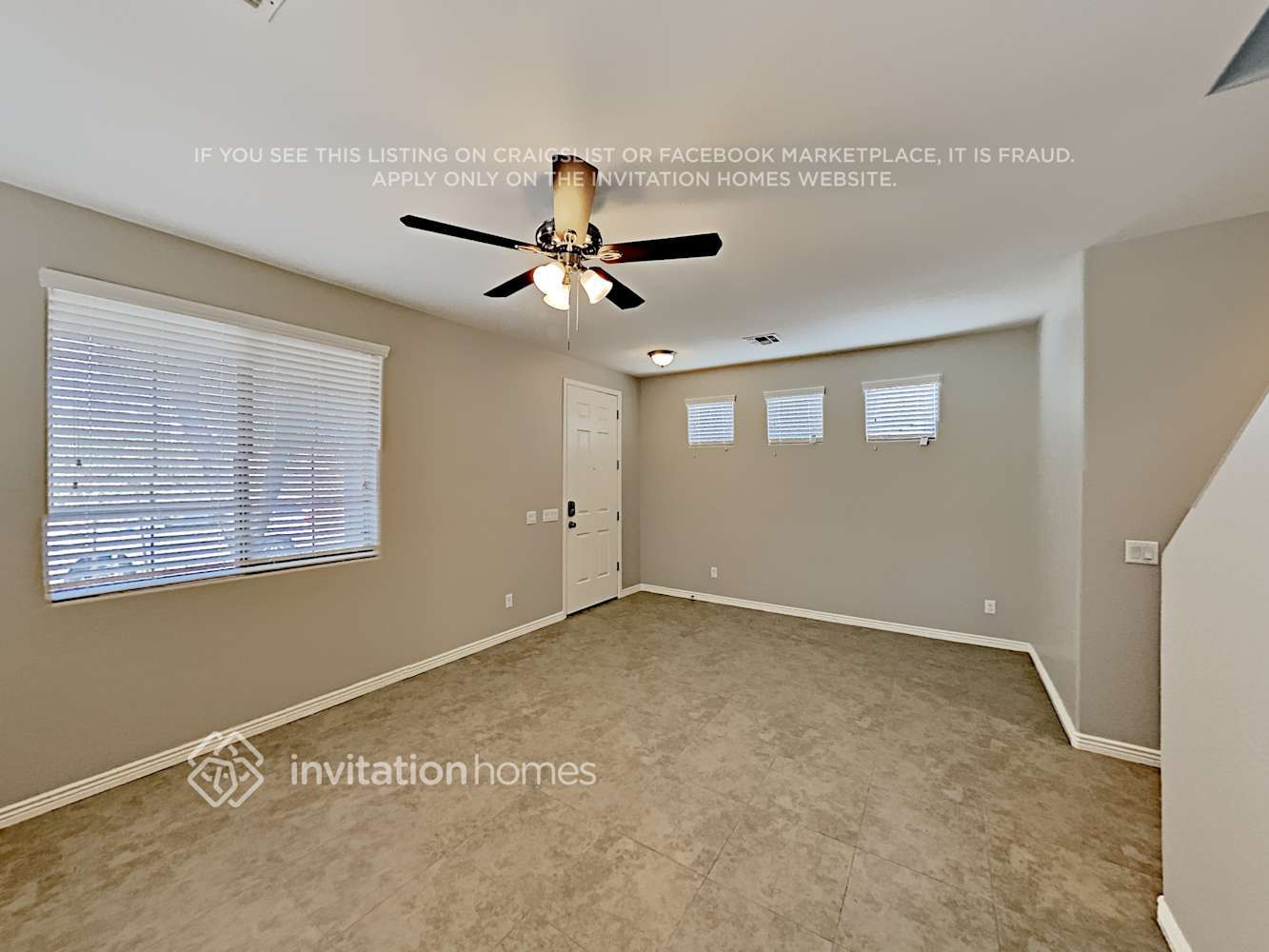 Building Photo - 3761 E Flamingo Way